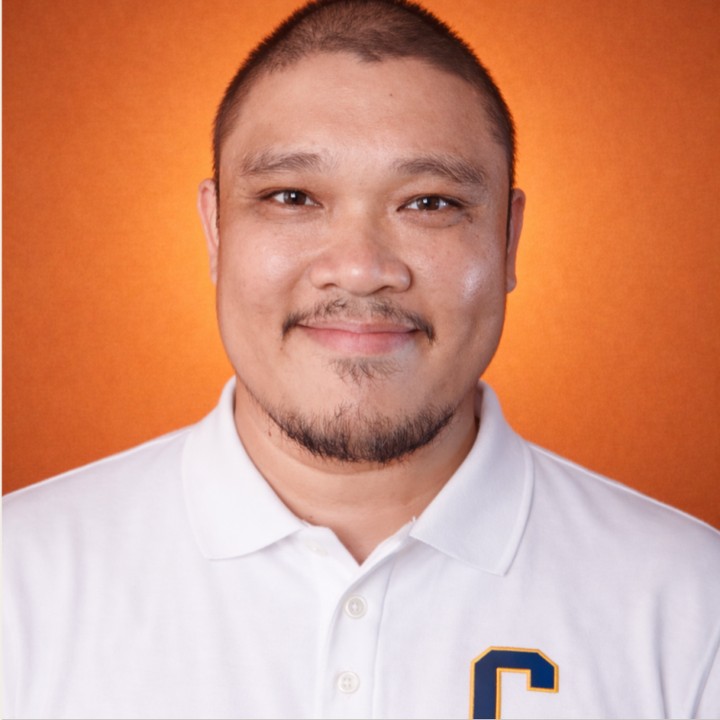 Jan Ravina, Customer Support at Customized Spiral Notebooks